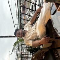 profile-img
