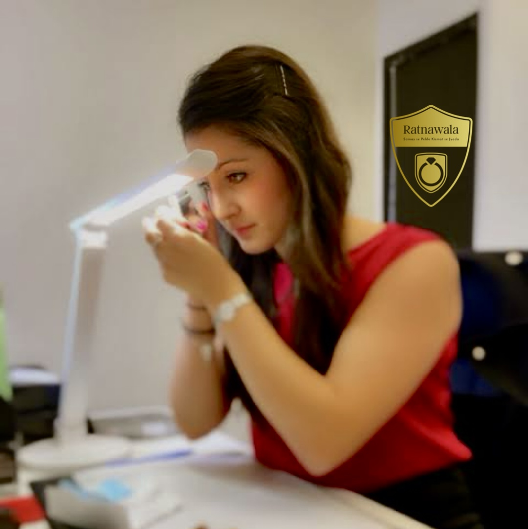 Govt. VALUER Gemstones Jewellery