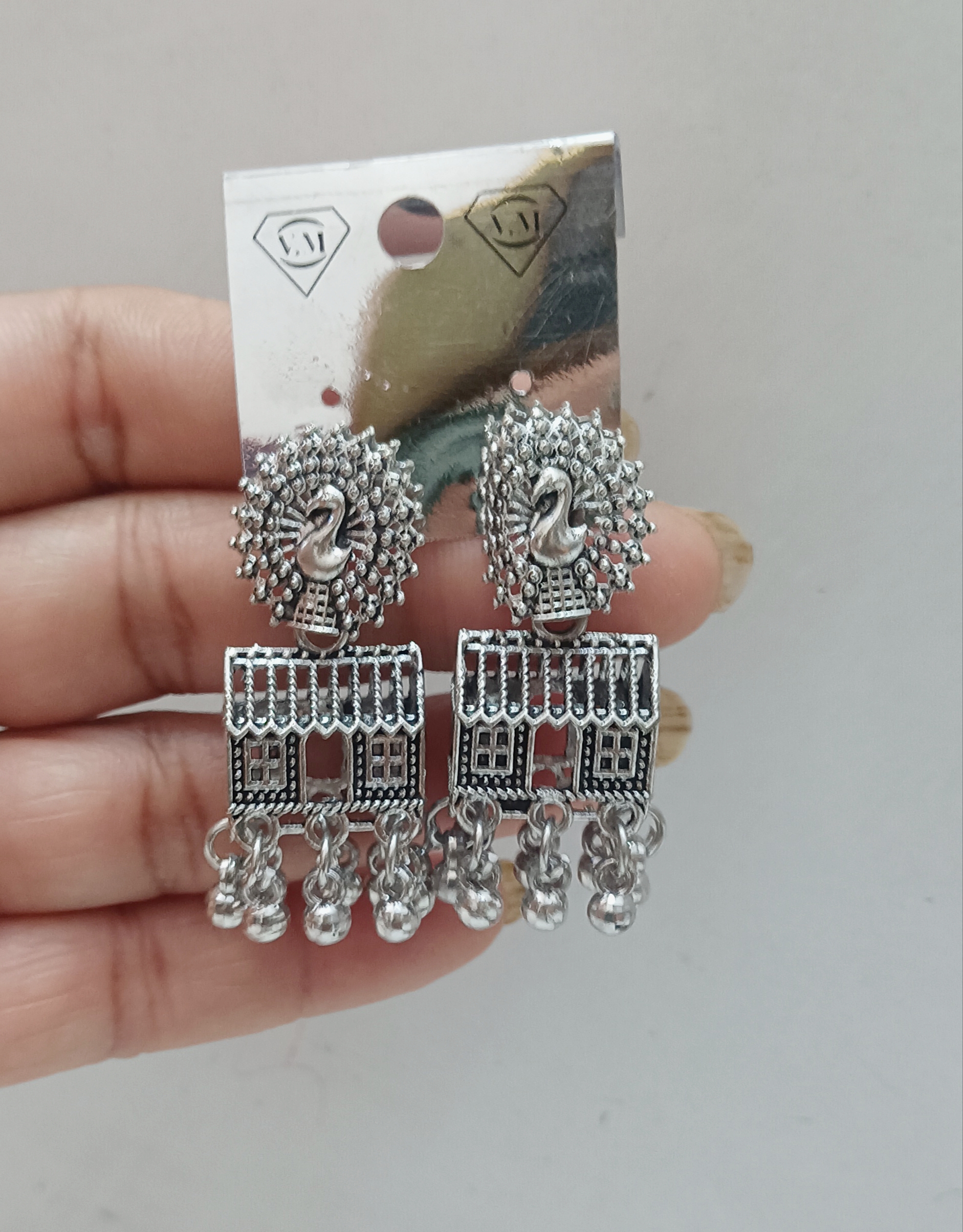 Imitation Jewellery & Garments