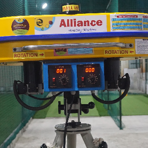 BOWLING MACHINE