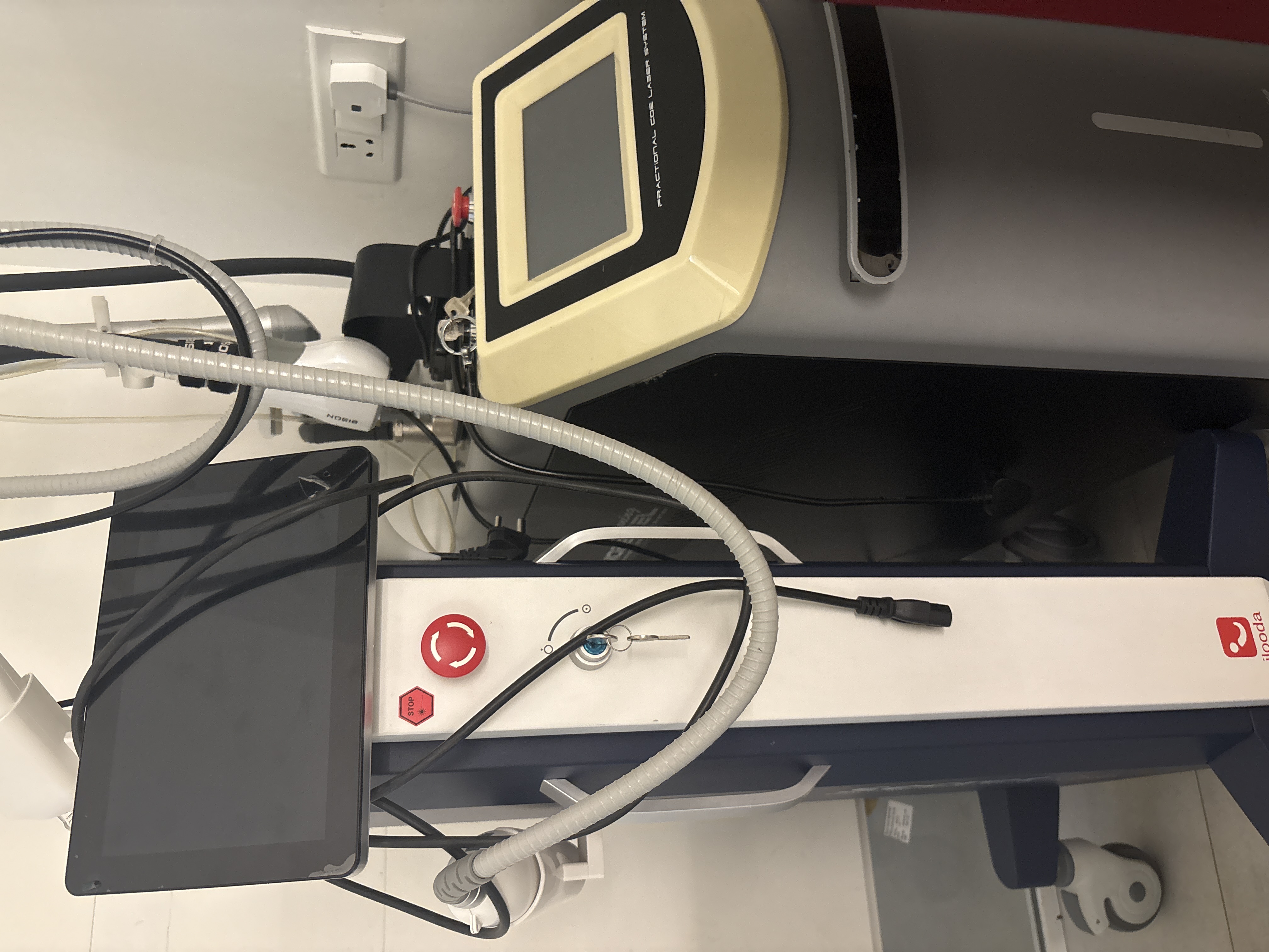 Acne scars treatment