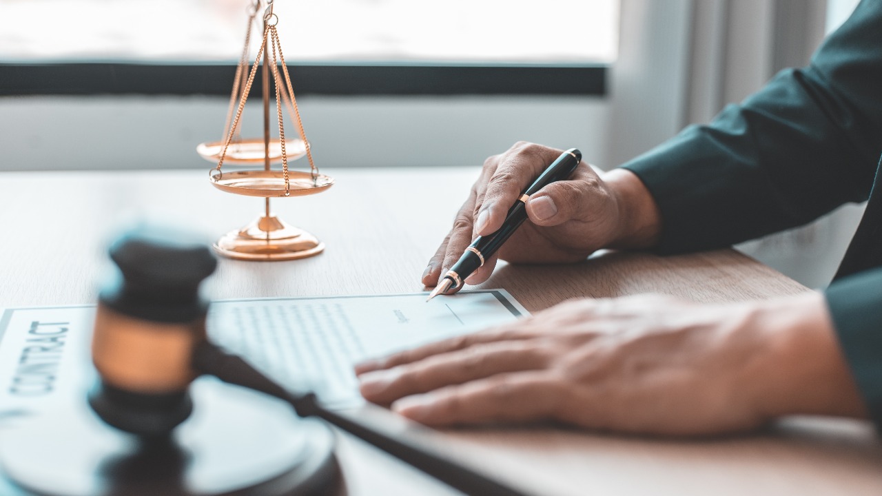 Commercial Litigation and Advisory