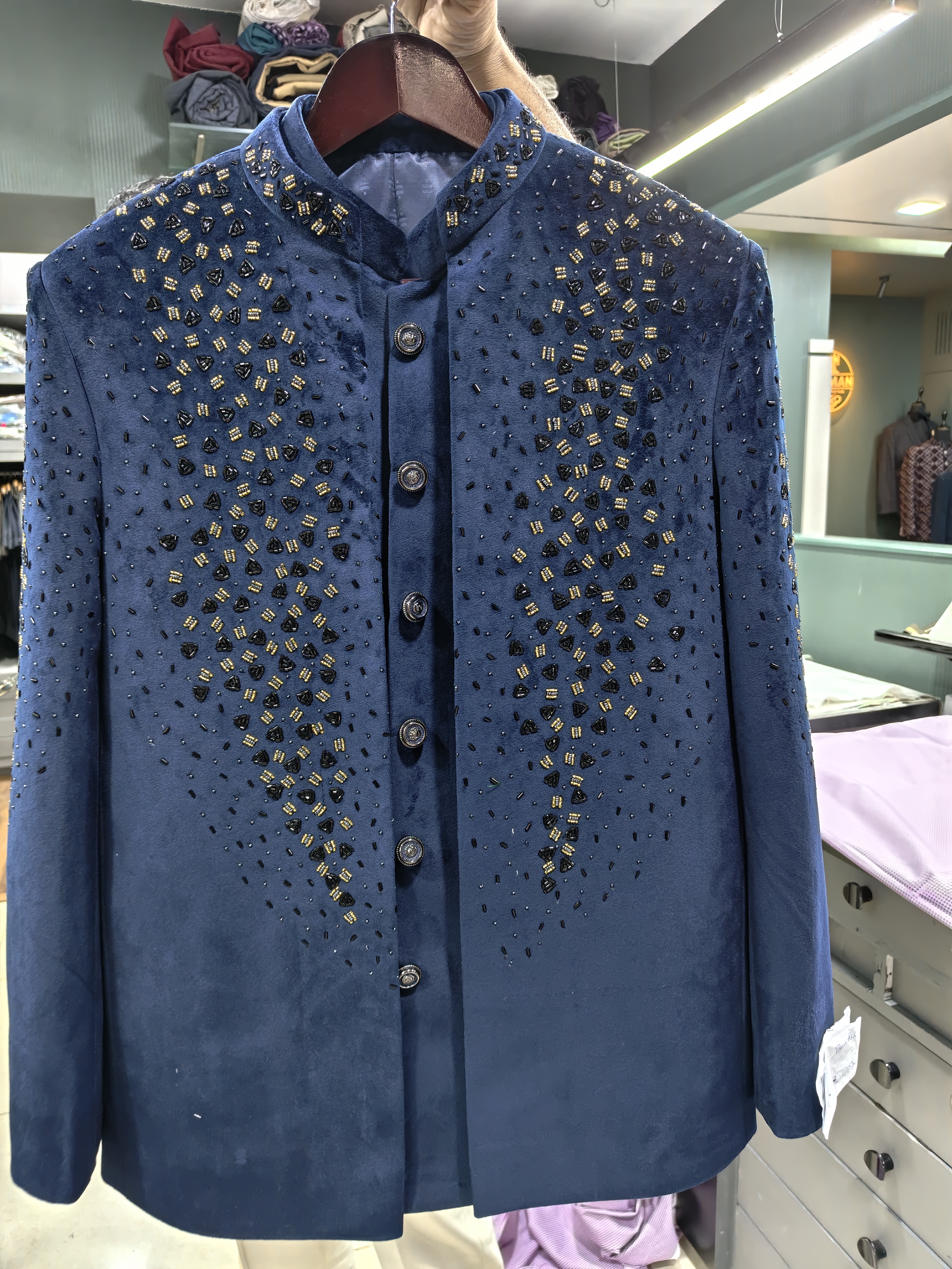 Tailoring of suits